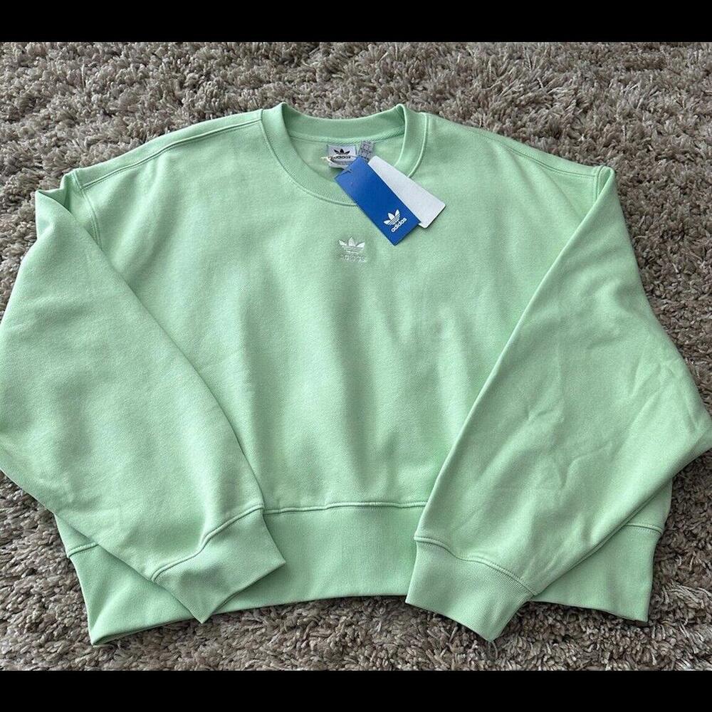 adidas women Adicolor Essentials Crew Sweatshirt Semi Green spark Large